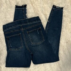 Size Small Spanx Pull on Slightly Distressed Jeans